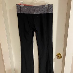 Reversible lululemon groove pants